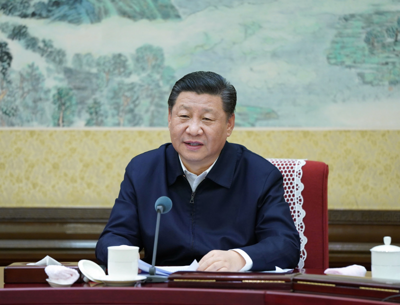 　　12月25日至26日，中共中央政治局召開民主生活會，中共中央總書記習(xí)近平主持會議并發(fā)表重要講話。 新華社記者 謝環(huán)馳 攝
