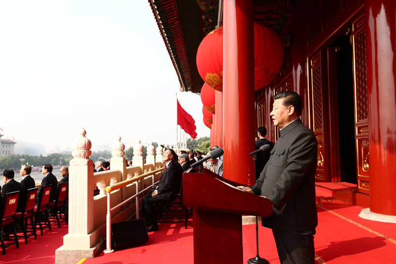 10月1日上午，慶祝中華人民共和國成立70周年大會在北京天安門廣場隆重舉行。中共中央總書記、國家主席、中央軍委主席習近平發(fā)表重要講話。